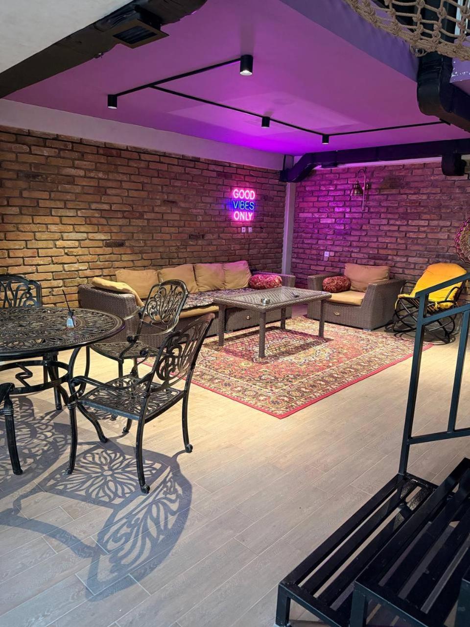 Premium Hostel Tashkent Luaran gambar